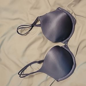 Victoria's Secret Very Sexy Pushup Bra 32D Lavender